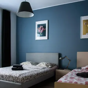 Milo Mi - 2 Bedroom In The Old Town Апартаменты